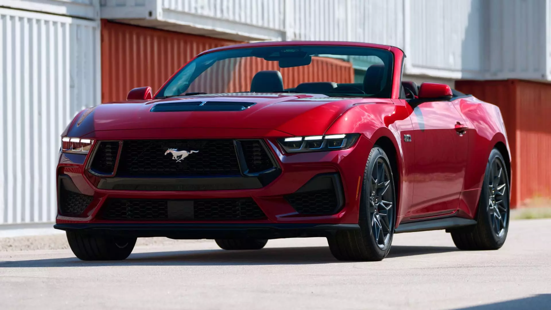 Ford Sees Opportunity to Increase Mustang Sales as Last American Muscle Car with Traditional V8 Engine