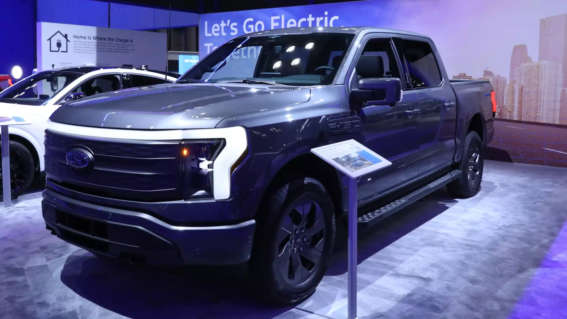 The Decrease in Ford F-150 Lightning Prices: A Closer Look