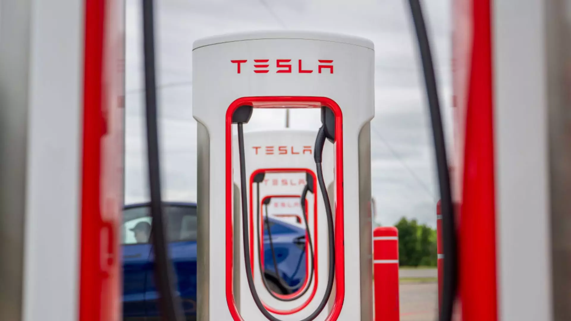 The Fallout of Tesla’s Supercharger Team Layoffs
