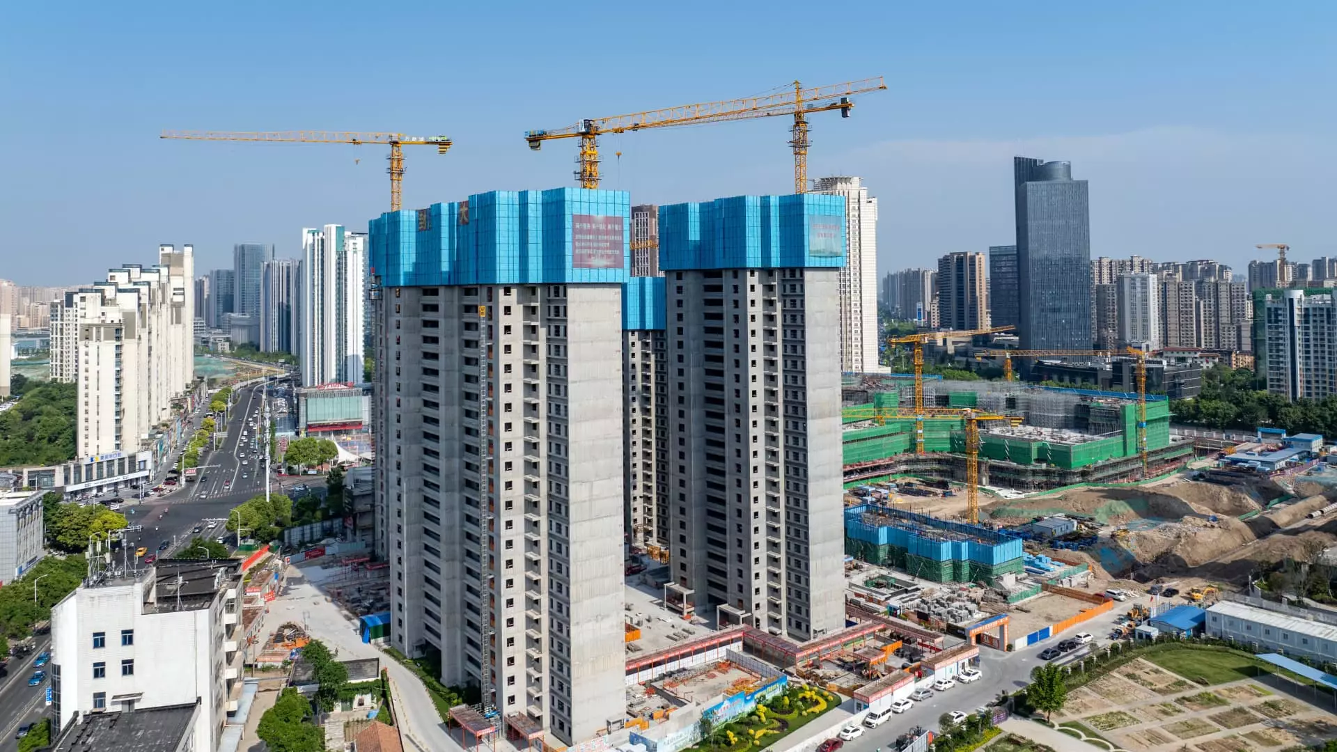 The Challenges of China’s Real Estate Market Recovery