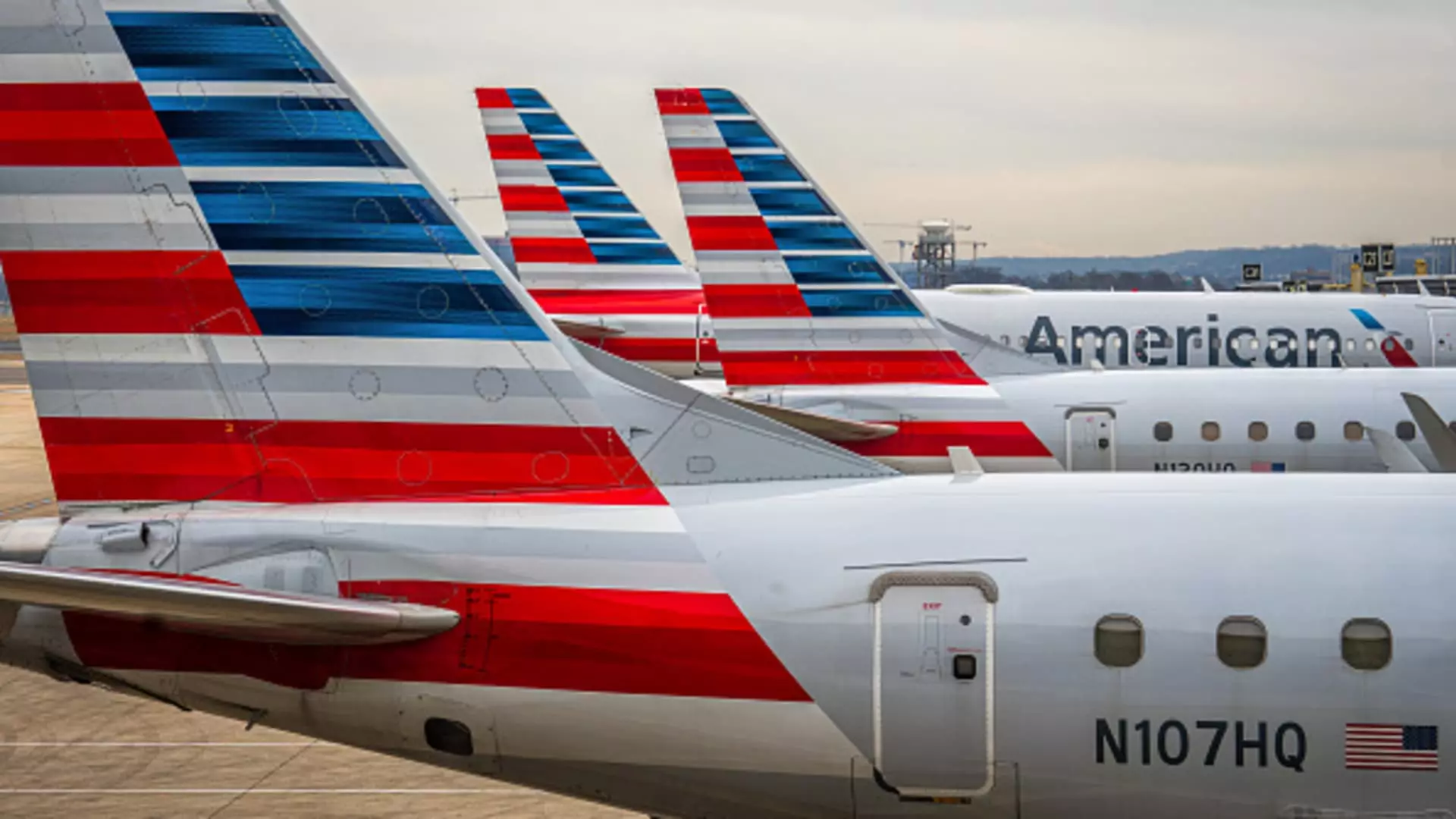 The Downfall of American Airlines: Sales Outlook Slashed and Chief Commercial Officer Let Go
