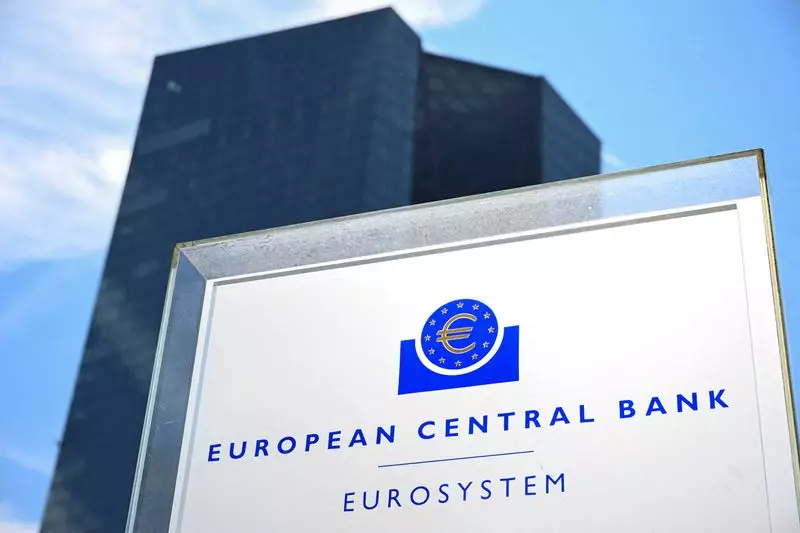 ECB Policymakers Clash Over Growth Outlook