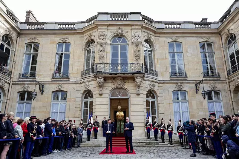 France Seeks Extension for Reducing Public Deficit: A Closer Look