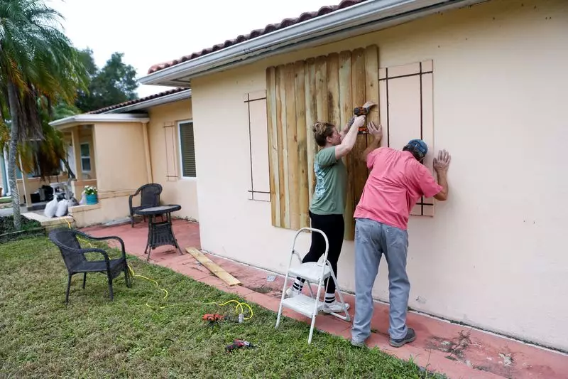 Florida’s Troubled Insurance Market Faces New Threats from Hurricane Milton