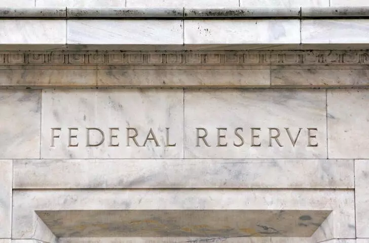 Analyzing the Federal Reserve’s Future Rate Cuts: Insight from Deutsche Bank Strategies