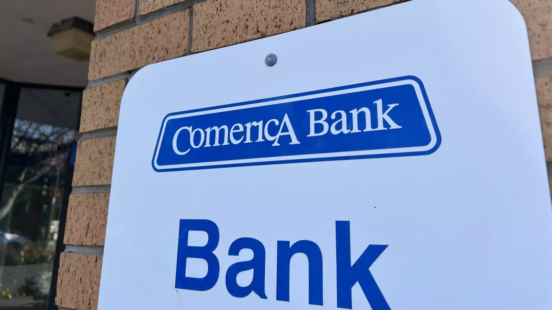 Comerica Bank Faces Scrutiny Over Mismanagement of Federal Benefits Program