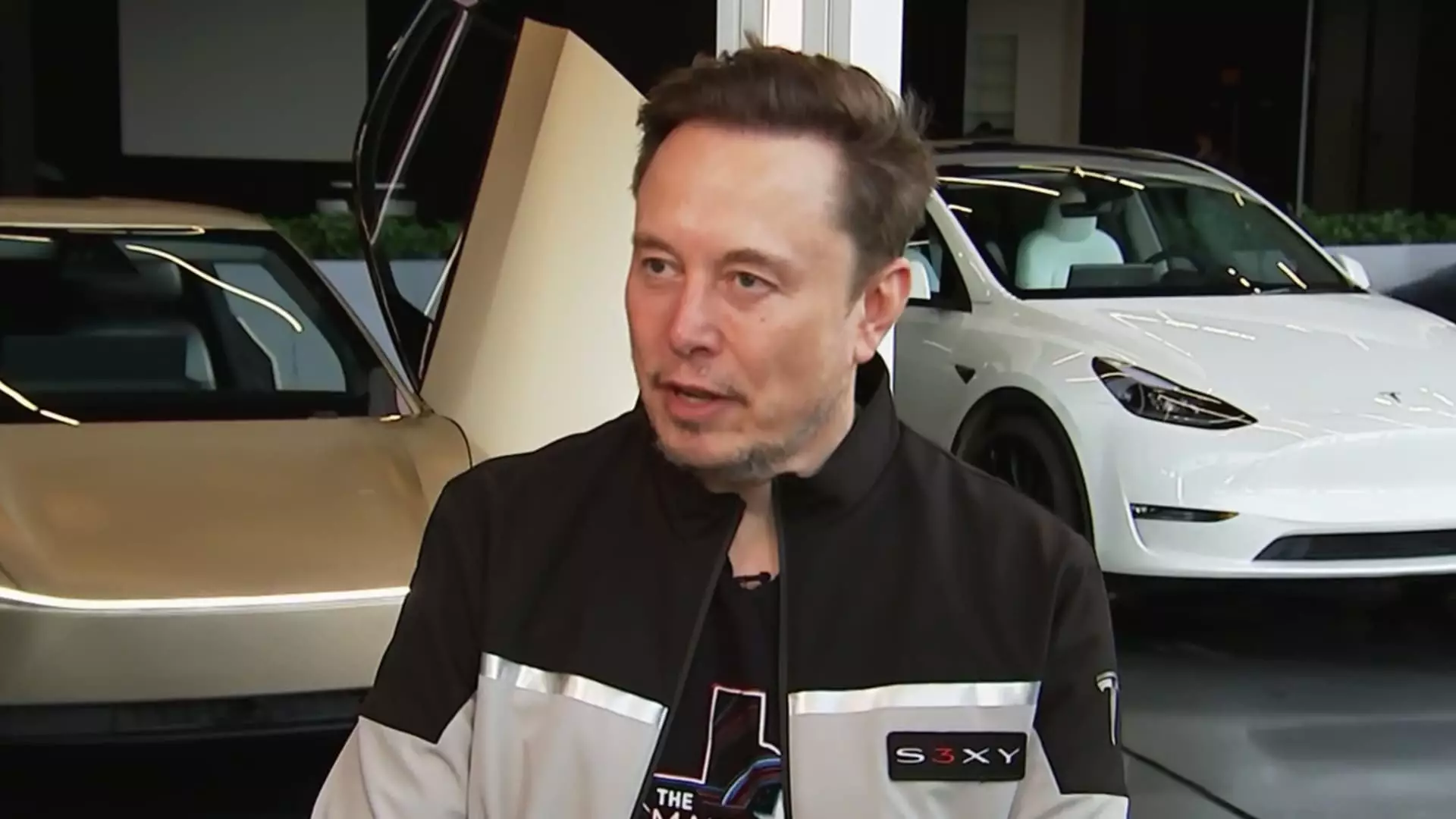 The Great Tesla Robotaxi Rollout: A Bold Gamble or a Recipe for Disaster? 5 Key Insights