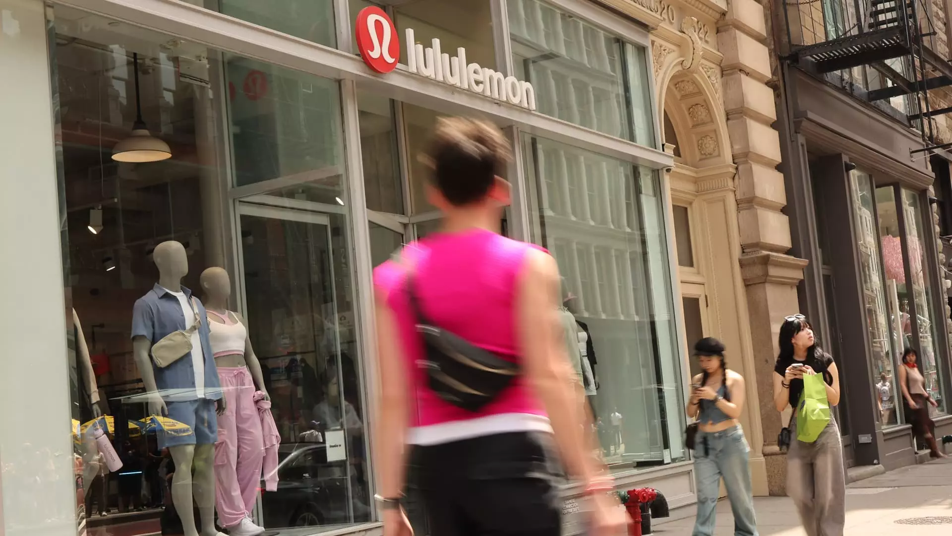 7 Warning Signs Lululemon’s Triumph Could Be Short-Lived