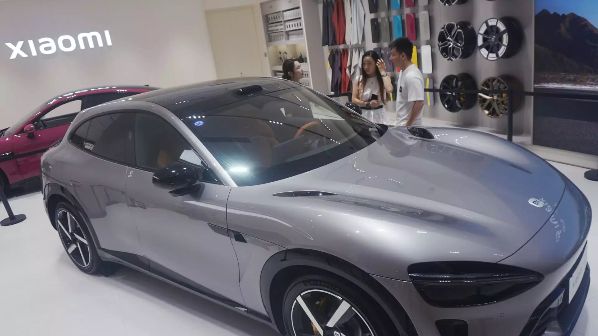 Xiaomi’s Bold Move: 5 Reasons the YU7 SUV Challenges Tesla’s Dominance in the EV Space