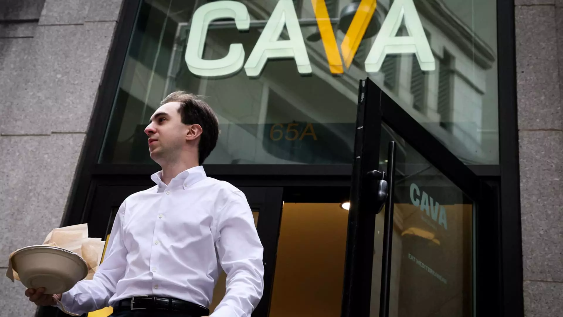 Revolution or Reliance? How Loyalty Programs Are Saving Fast-Casual Chains from Economic Collapse
